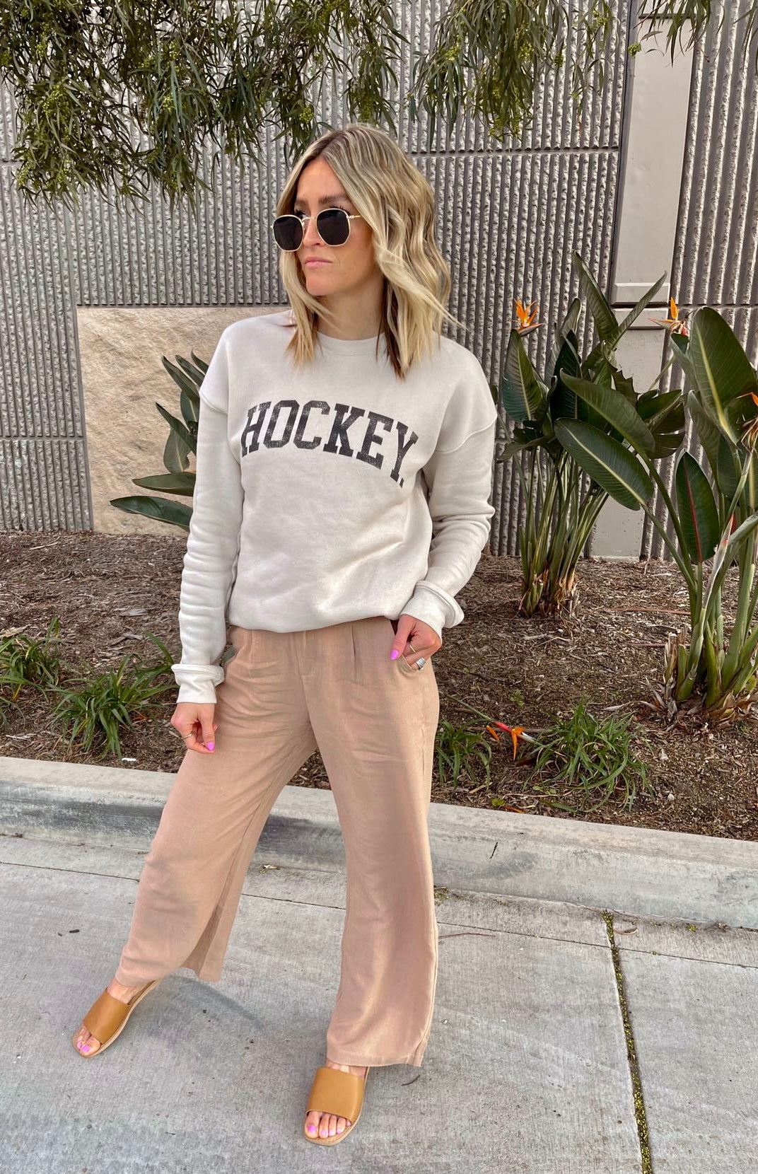 HOCKEY Crewneck Pullover Sweatshirt